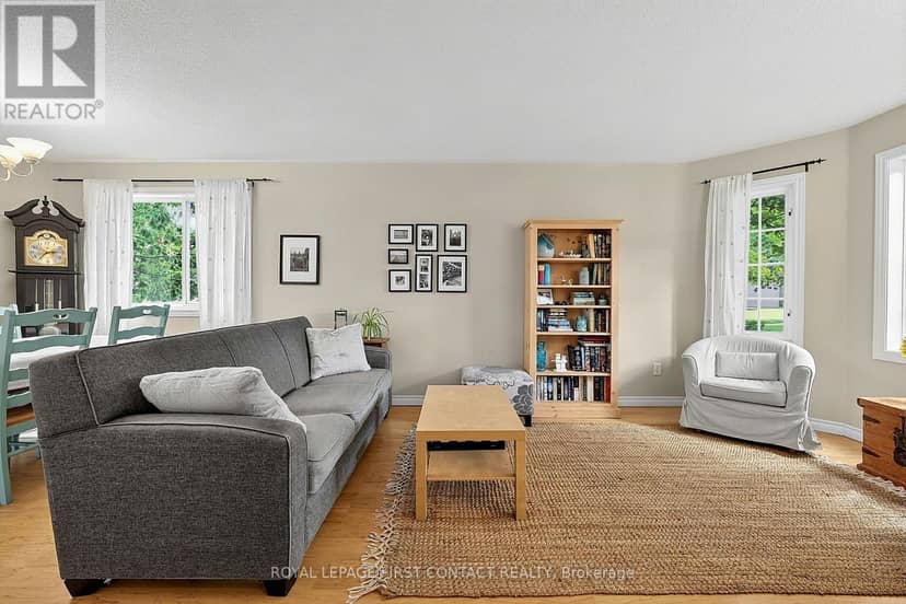 1 Brown Wood Drive, Barrie, photo 6