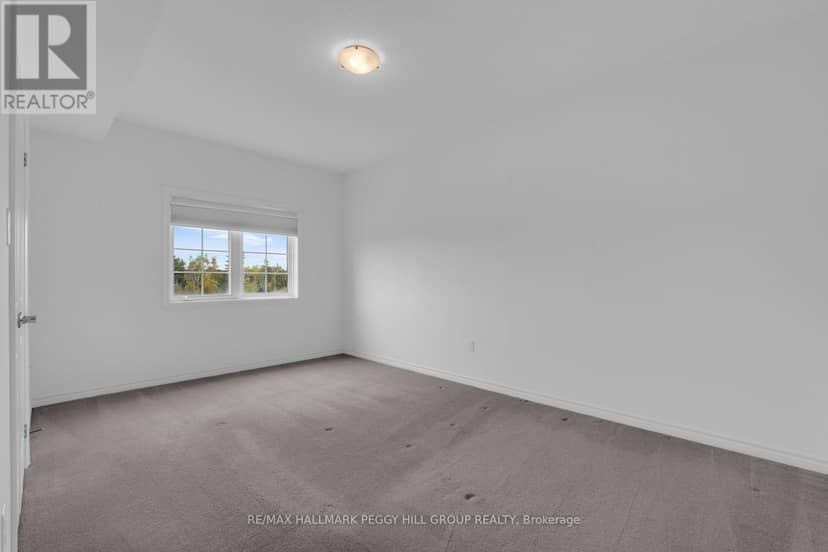 212 - 5 Greenwich Street — photo 10 of 17
