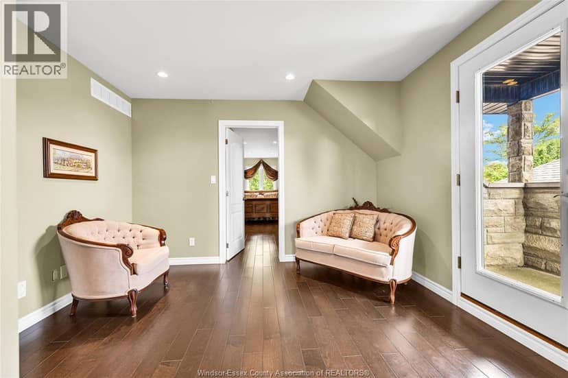 44 Hilton Court — photo 26 of 34