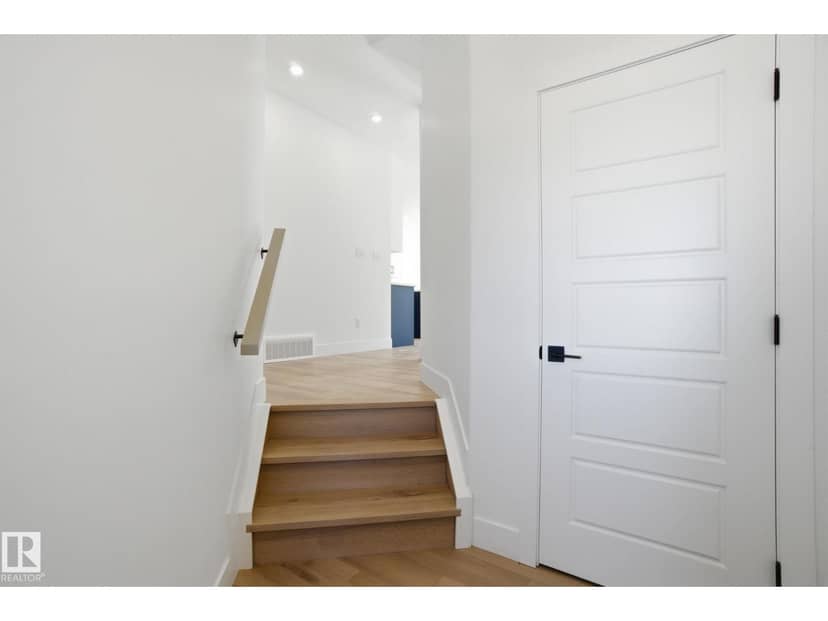 1407 Osprey Co NW, Edmonton, photo 3