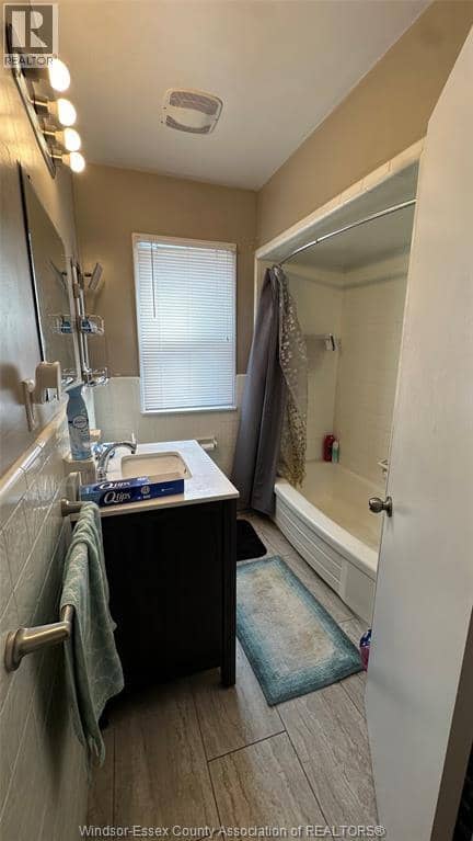 3603 Walker — photo 24 of 29