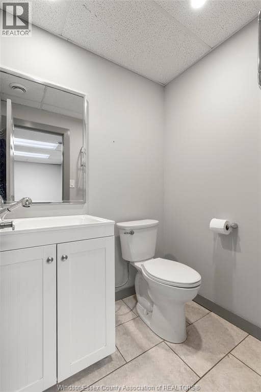 3603 Walker — photo 10 of 29