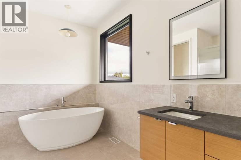 3C Willow Crescent SW — photo 32 of 40