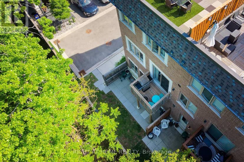 2 Queen Mary Court — photo 21 of 40