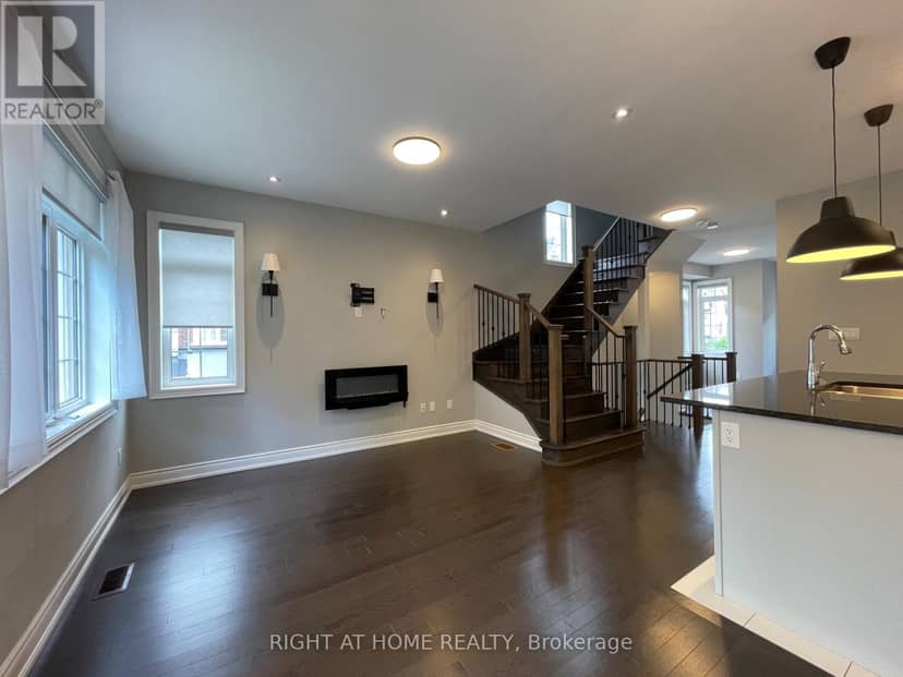 2 Queen Mary Court — photo 18 of 40