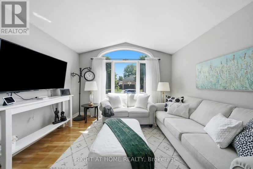 7505 Nadia Court — photo 9 of 34