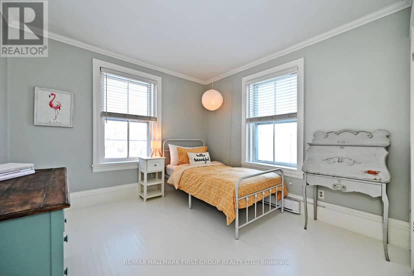 90 Brown Street — photo 38 of 40