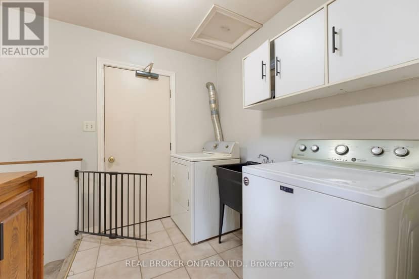 7877 Canborough Road — photo 16 of 40