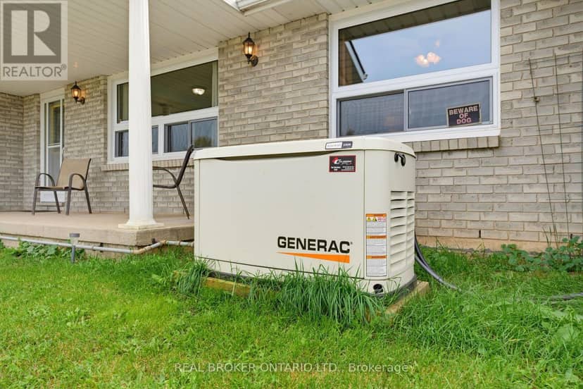 7877 Canborough Road, Haldimand, photo 5