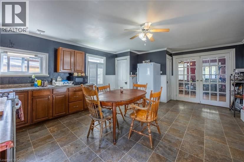 359 MAIN Street — photo 7 of 23