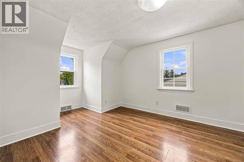 699 William Avenue — photo 25 of 40