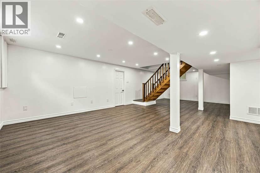 699 William Avenue — photo 38 of 40