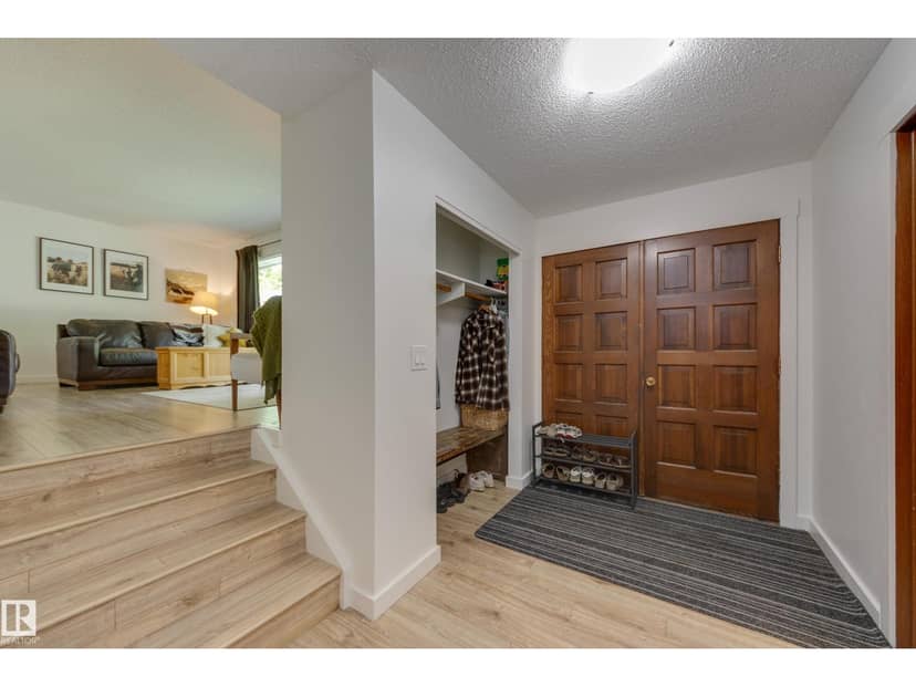 77 Beacon Cr, St. Albert, photo 3