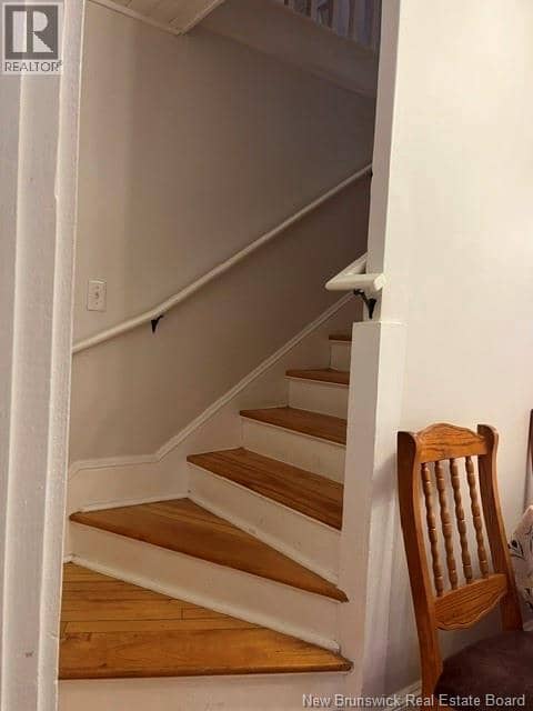 220 Maple Avenue — photo 21 of 28