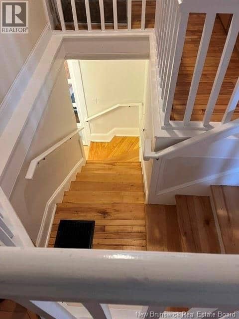 220 Maple Avenue — photo 22 of 28