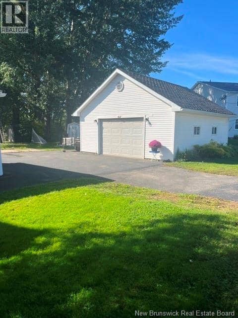 220 Maple Avenue — photo 28 of 28