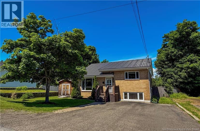 9 Stanley Street, Campbellton