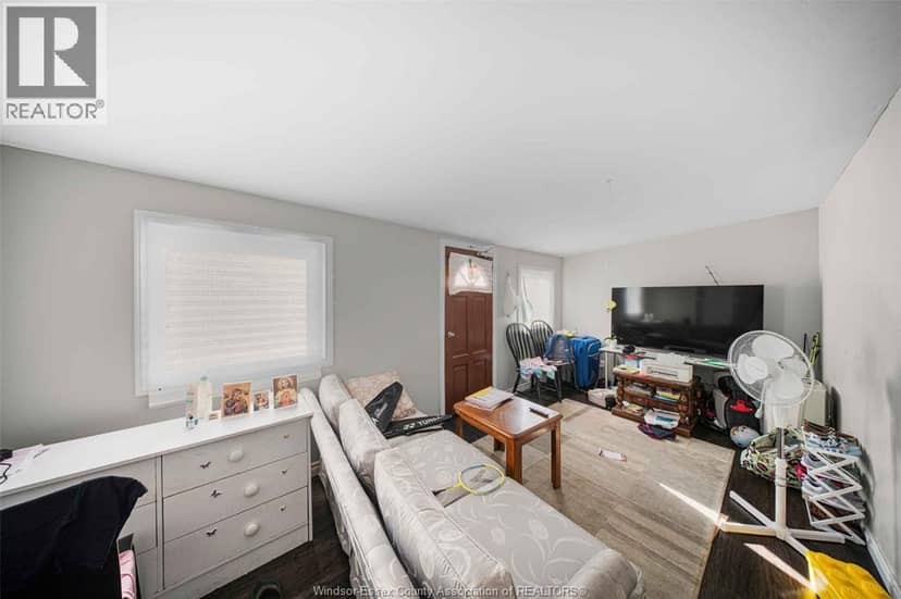771 Chilver Road — photo 31 of 40