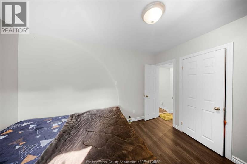 771 Chilver Road — photo 34 of 40