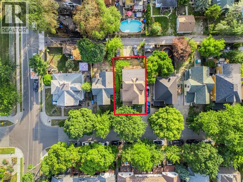 771 Chilver Road — photo 4 of 40