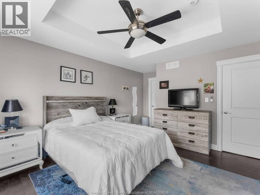 9 Shaw Drive — photo 18 of 32
