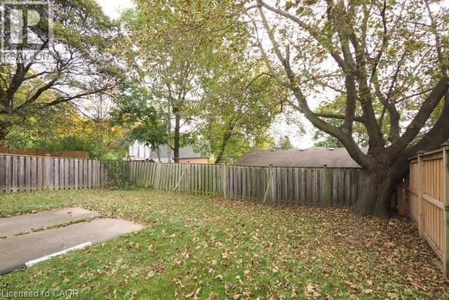 90 PEPPERWOOD Crescent, Kitchener, photo 5