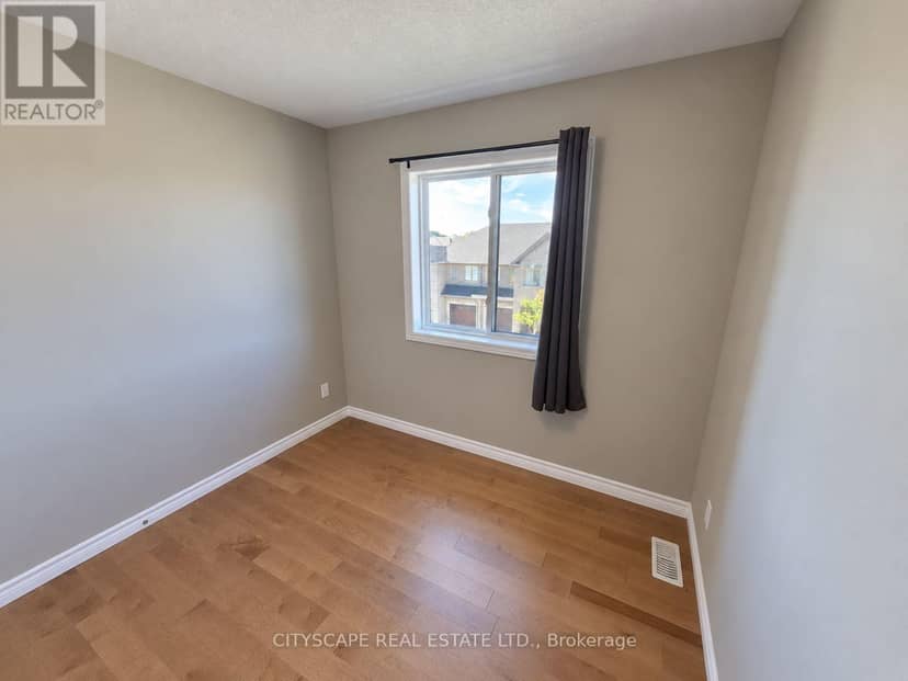 16 - 125 Hollybrook Trail — photo 24 of 27