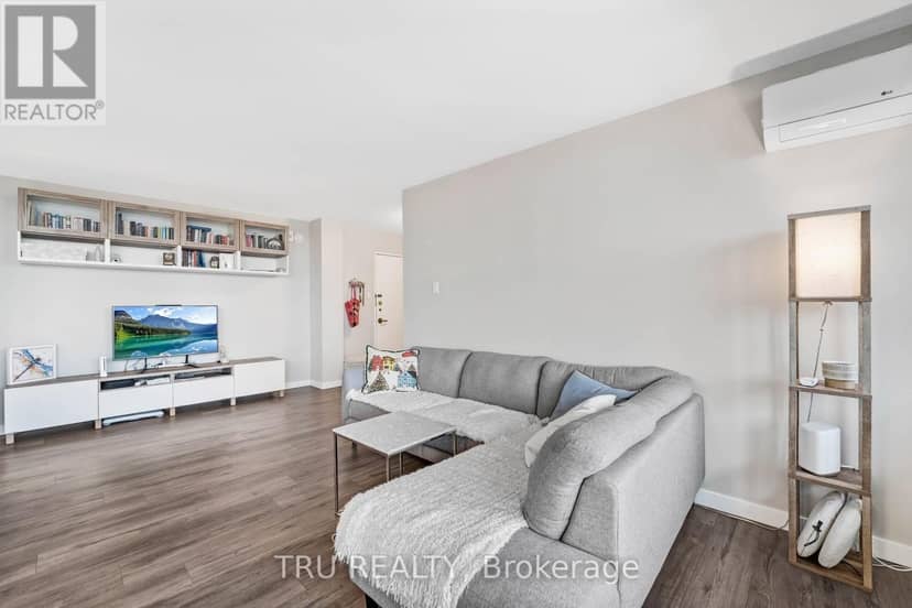 1504 - 2625 Regina Street — photo 12 of 36