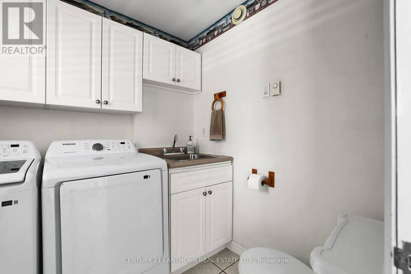 251 High Shore Road — photo 37 of 40