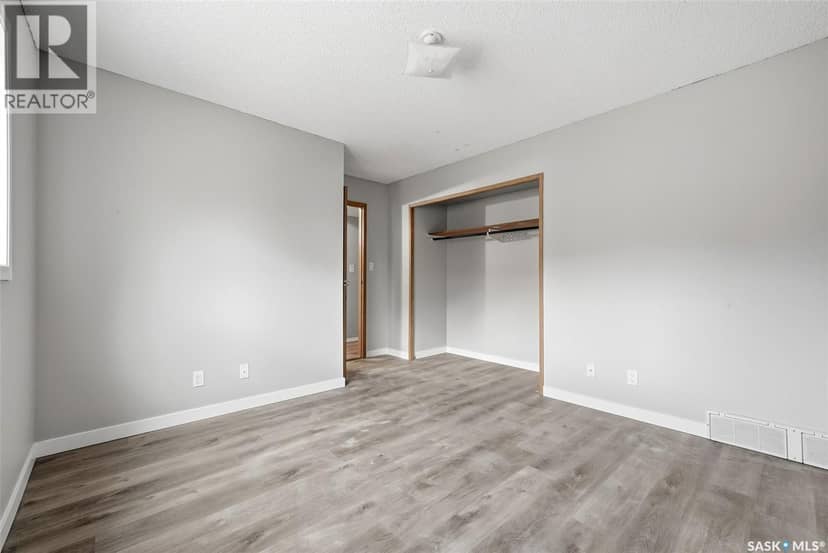 104 Cedar Meadow DRIVE — photo 13 of 22