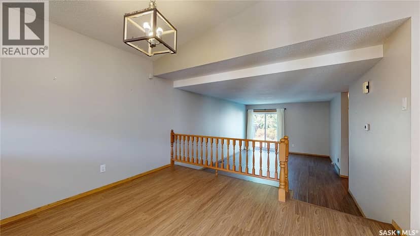 6418 Dalgliesh Drive — photo 13 of 40