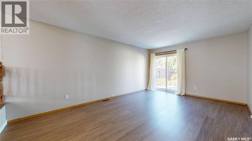 6418 Dalgliesh Drive — photo 15 of 40