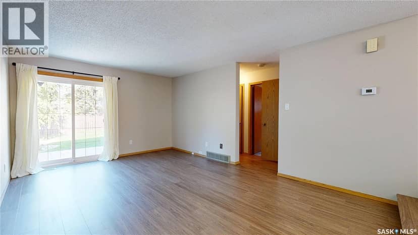 6418 Dalgliesh Drive — photo 16 of 40