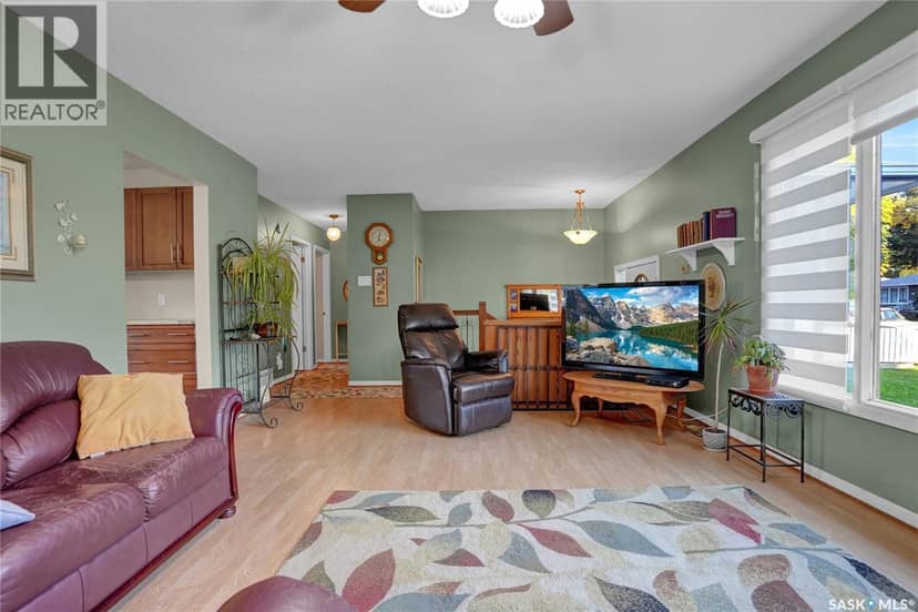 972 Simcoe Street, Moose Jaw, photo 7