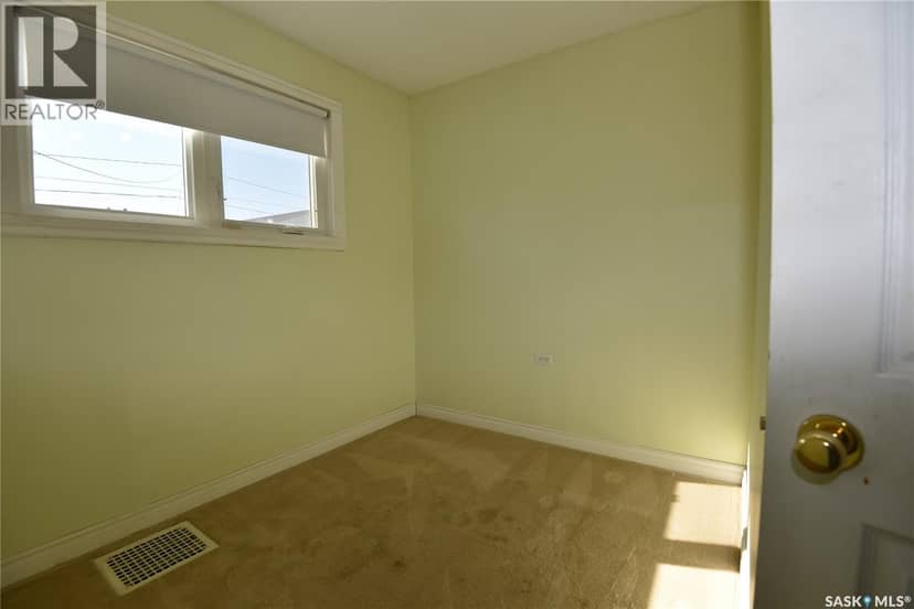 302 Centre STREET — photo 10 of 23