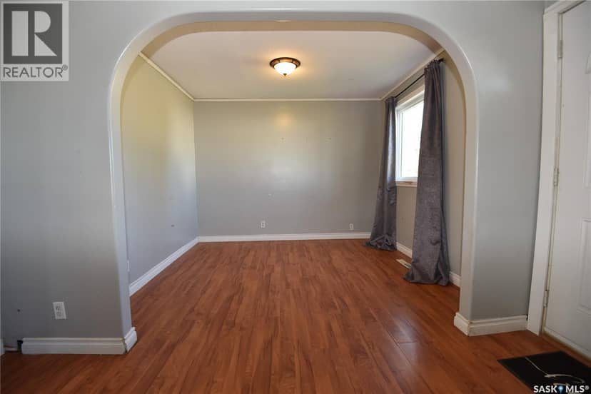 302 Centre STREET — photo 5 of 23