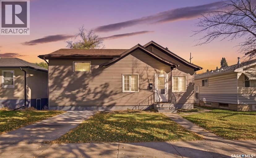 1715 Broadway AVENUE, Saskatoon, photo 2