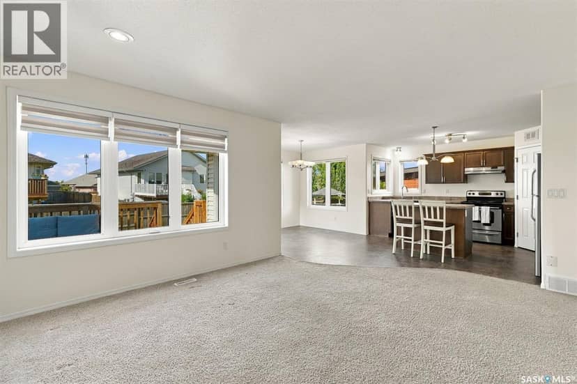 319 Allwood CRESCENT — photo 10 of 40