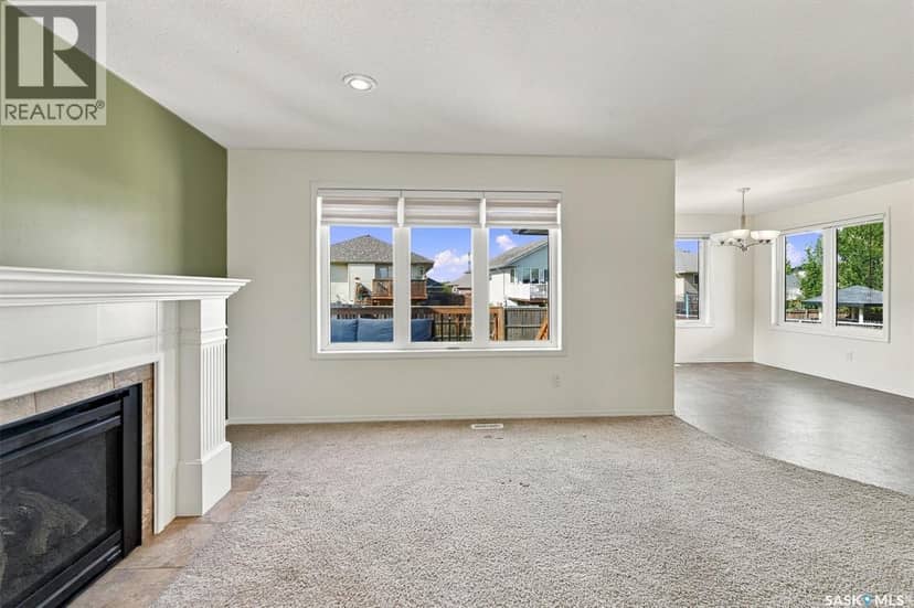 319 Allwood CRESCENT — photo 9 of 40