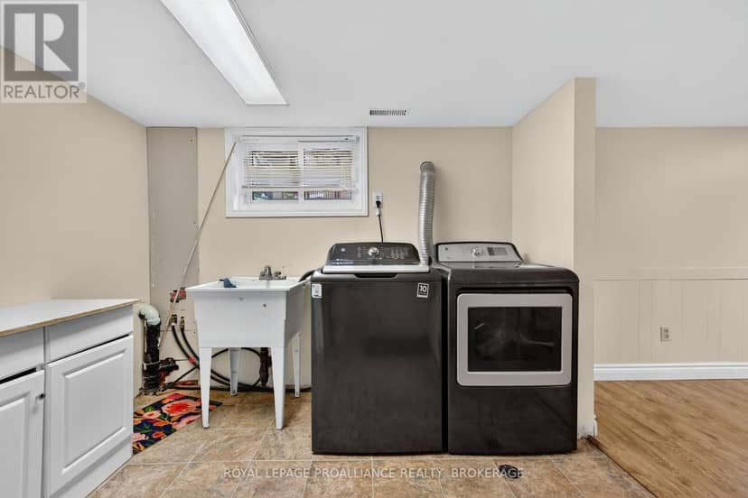 383 Bernice Drive — photo 33 of 40