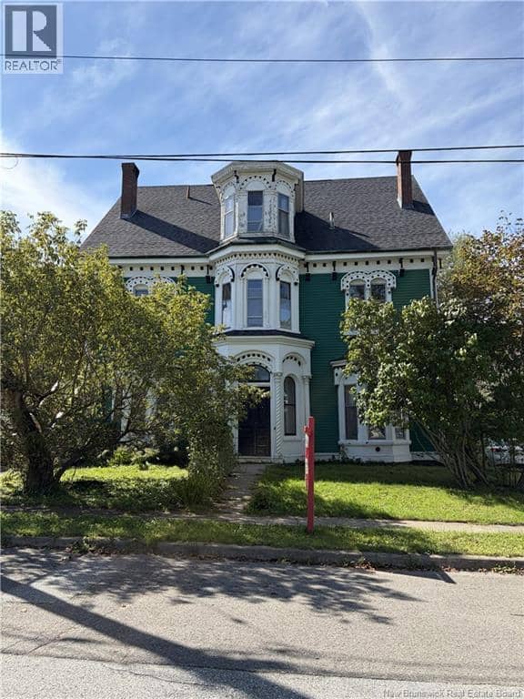406-408 Algonquin Place — photo 1 of 40