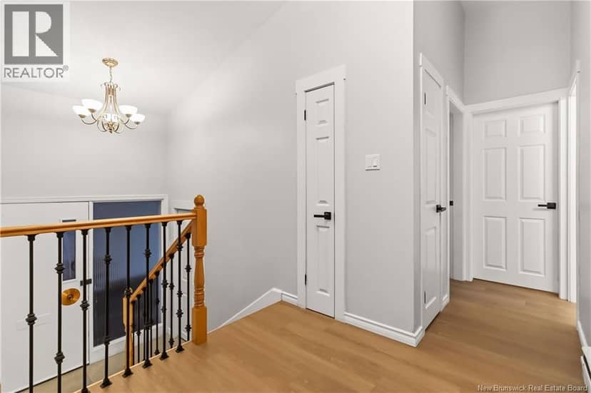 25 Vista Drive — photo 3 of 40