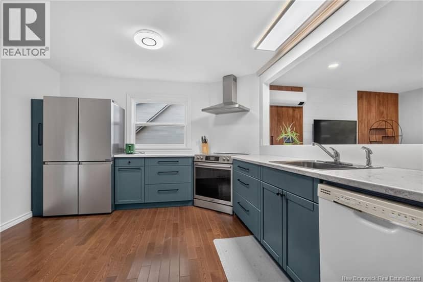 39 Kenmore Drive — photo 6 of 40