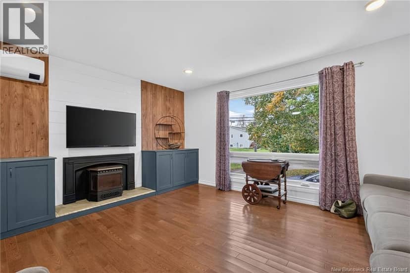 39 Kenmore Drive — photo 12 of 40