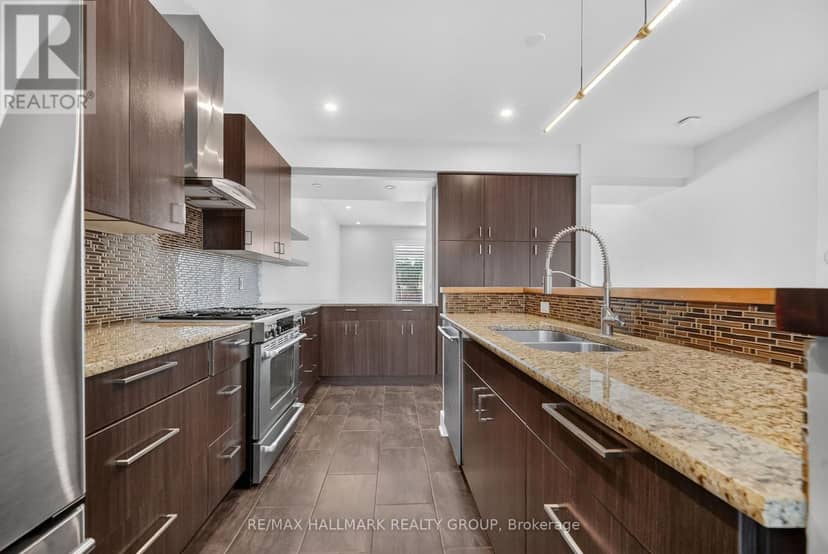 1559 Queensdale Avenue — photo 17 of 40