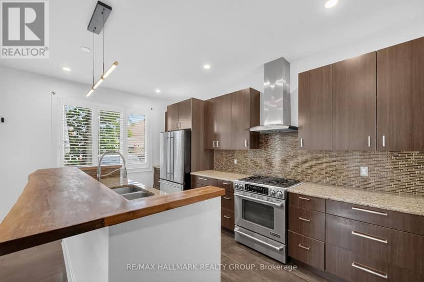 1559 Queensdale Avenue — photo 18 of 40