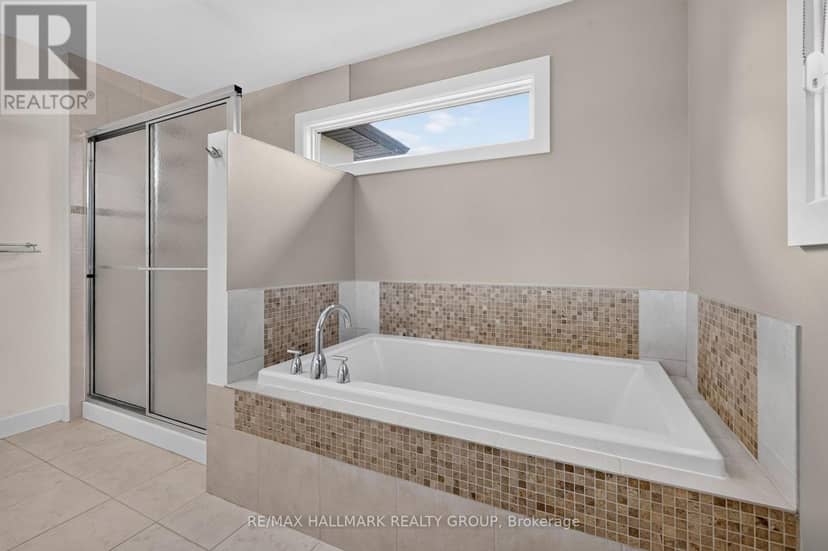 1559 Queensdale Avenue — photo 31 of 40