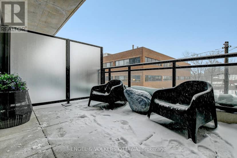 217 - 10 James Street — photo 33 of 40