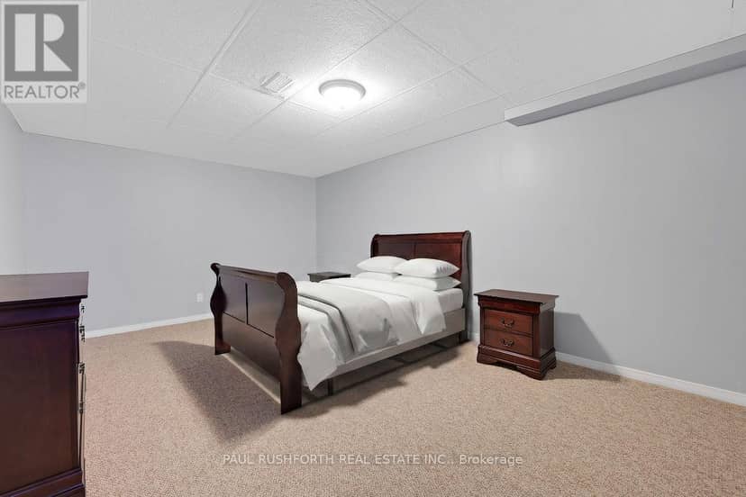 1025 Valin Street — photo 26 of 32