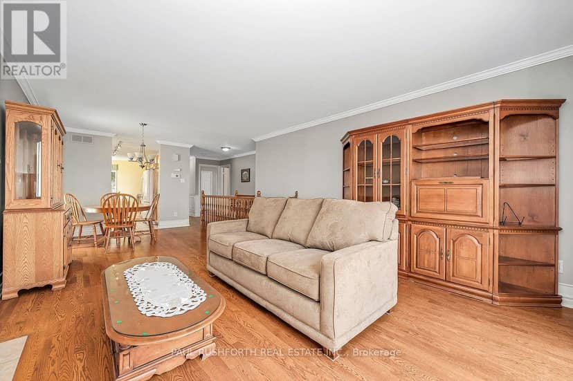 1025 Valin Street — photo 7 of 32